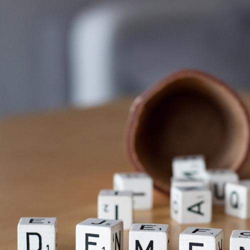 Promozione di progetti per l’assistenza a persone affette da demenza