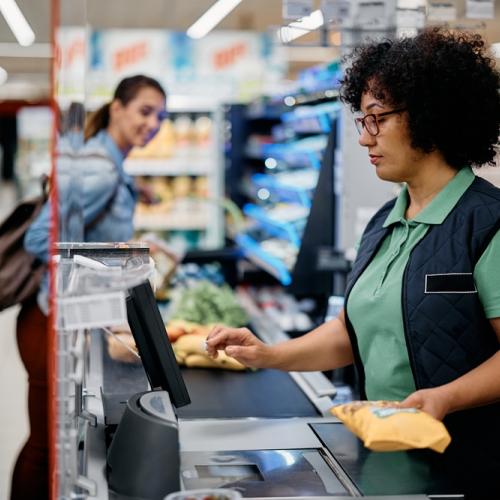 Travail du dimanche: les petites villes ne doivent pas être désavantagées